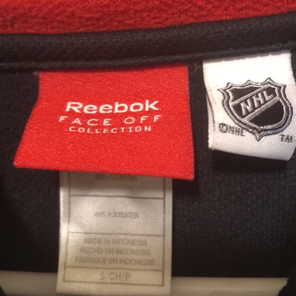 Reebok face off Ottawa senators hoodie - Picture 2 of 2